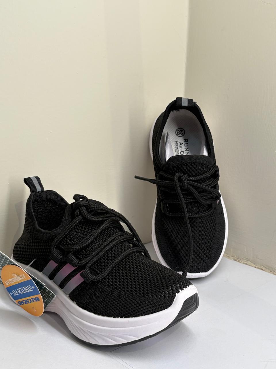 Skechers Black With Laces Sneakers